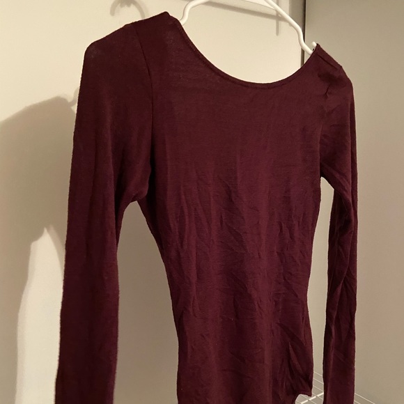 SOLD!!!! ARITZIA BODY SUIT - Picture 1 of 2